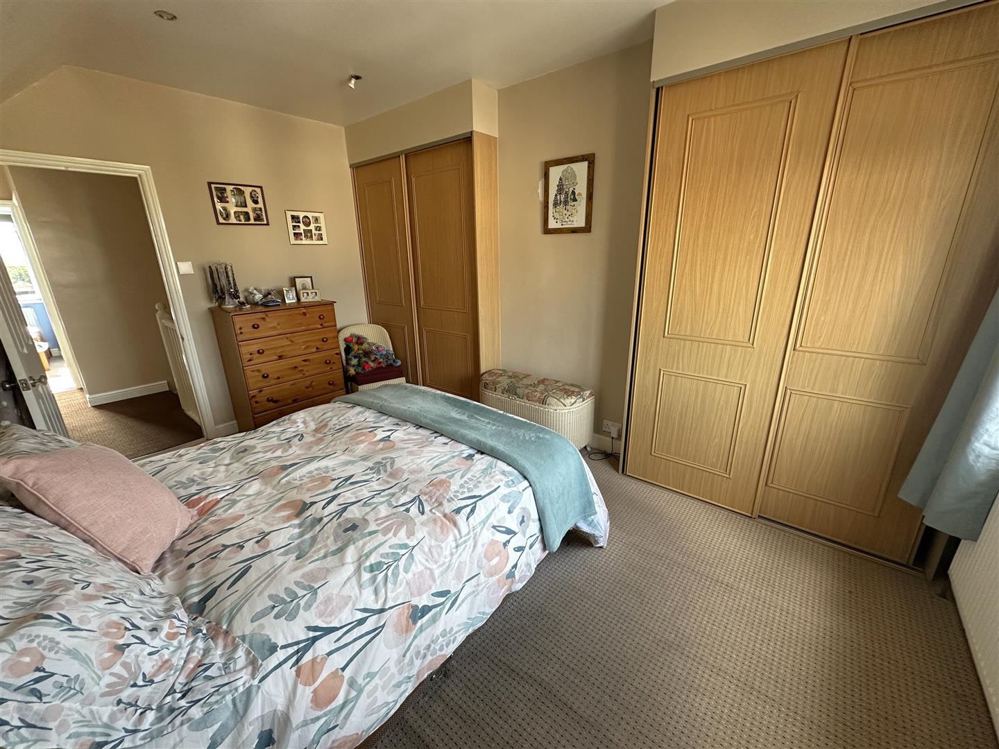 London Road, Chippenham